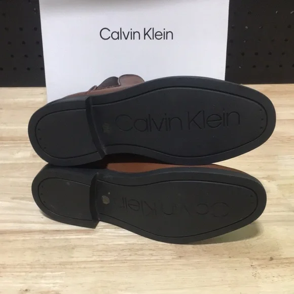New WB Calvin Klein Men's Brown Leather Boots - Picture 6 of 6